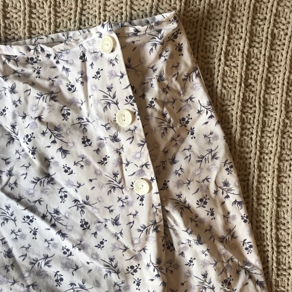 Floral skort - Picture 2 of 4